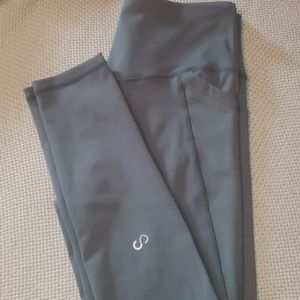 Curves and combatboots comfort leggings